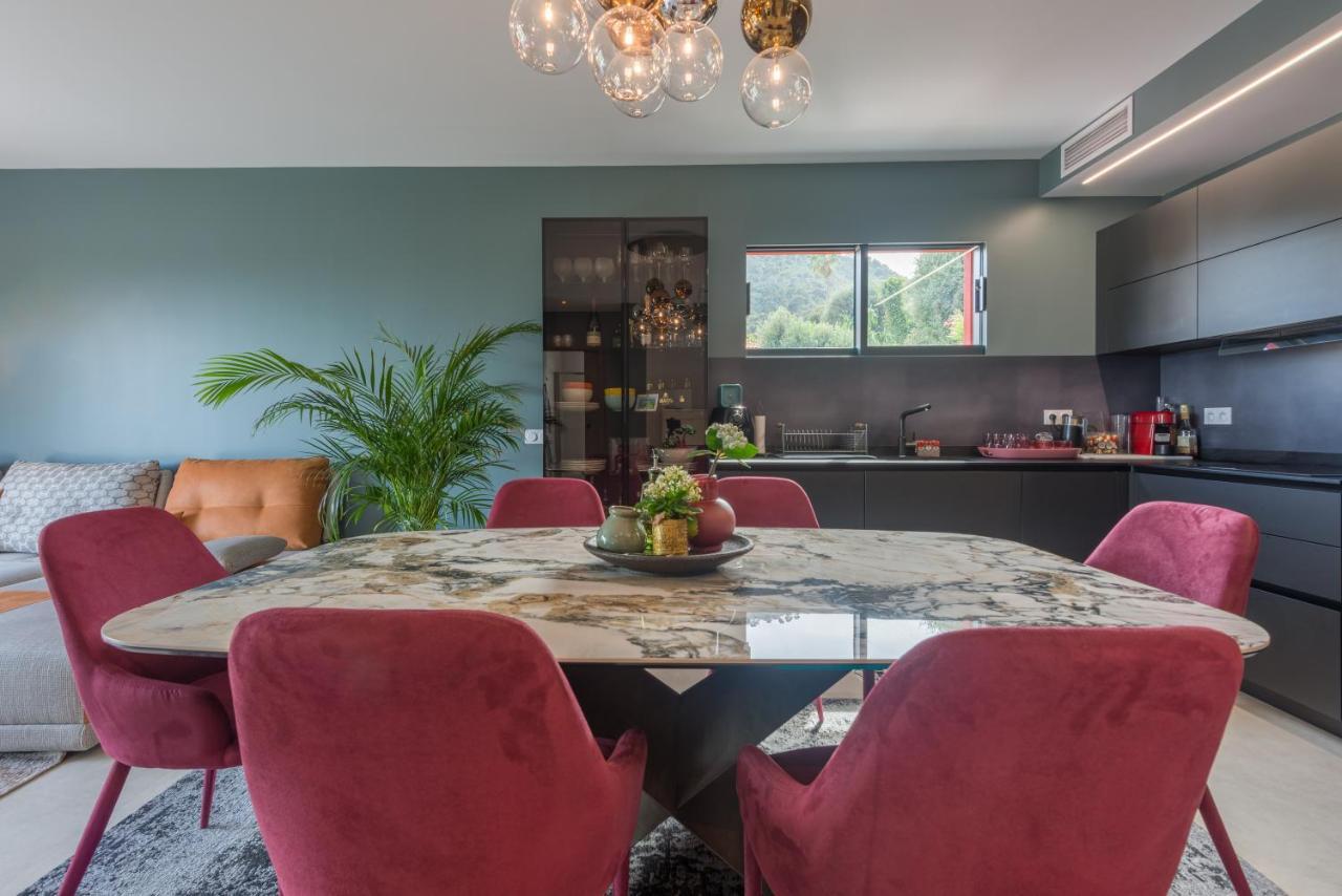 Deluxe Villa Graziella 200 M From The Beach 艾日 外观 照片