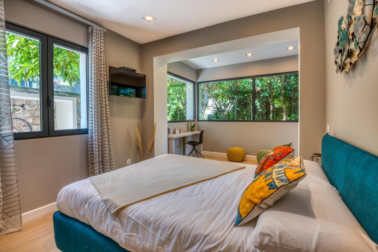 Deluxe Villa Graziella 200 M From The Beach 艾日 外观 照片