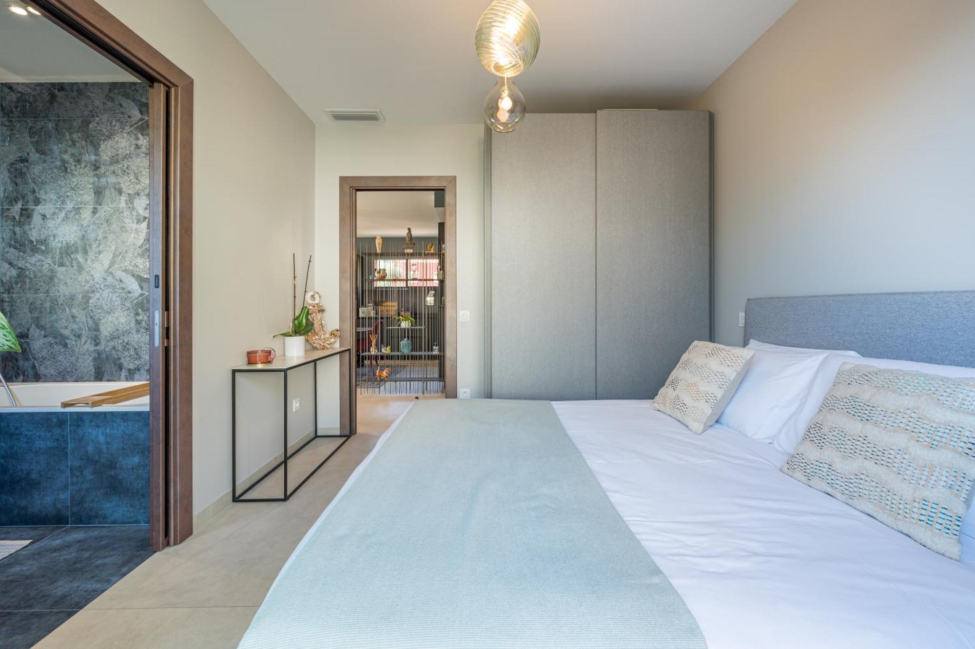Deluxe Villa Graziella 200 M From The Beach 艾日 外观 照片