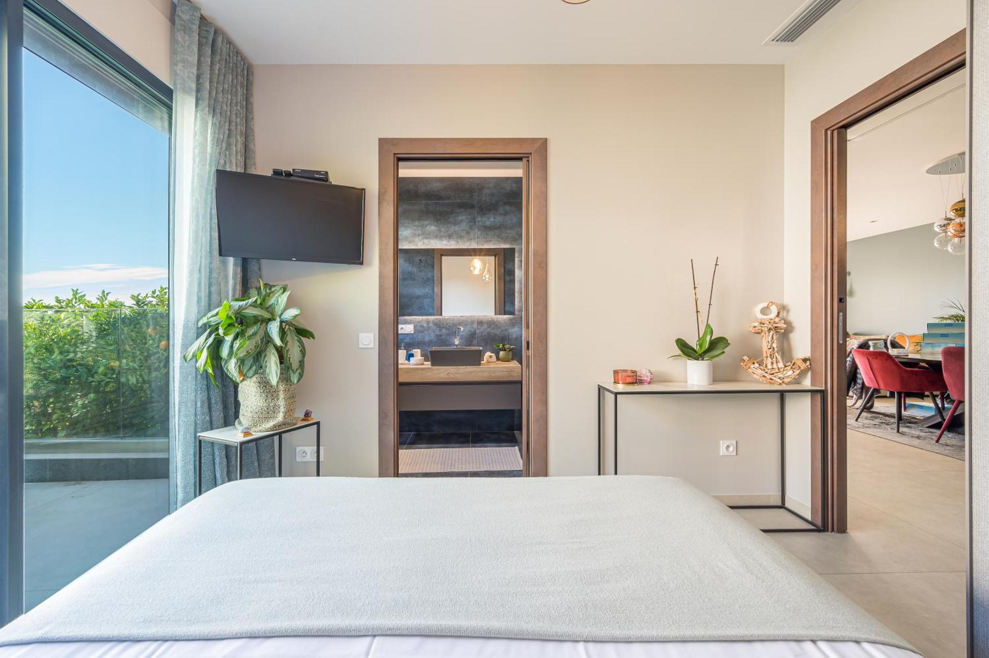 Deluxe Villa Graziella 200 M From The Beach 艾日 外观 照片
